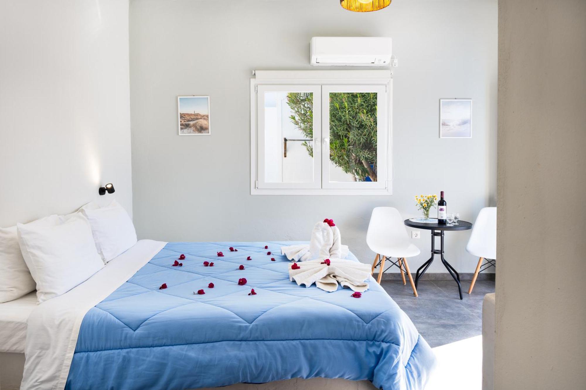 Appartement Aegean Blue Santorini Perissa Extérieur photo